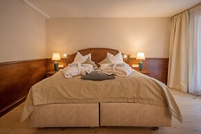 MANNI The Hotel
