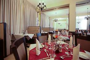 Best Western Plus Accra Beach Hotel