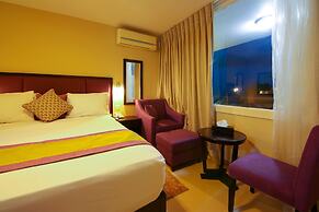 Best Western Plus Accra Beach Hotel