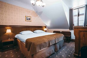 Arensburg Boutique Hotel & Spa