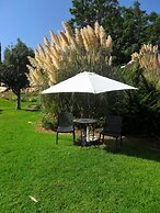 Shoresh Green Hills Family Suites Hotel