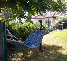 Shoresh Green Hills Family Suites Hotel