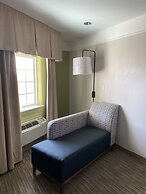 Holiday Inn Express Hotel & Suites Galveston West-Seawall by IHG