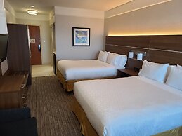 Holiday Inn Express Hotel & Suites Galveston West-Seawall by IHG
