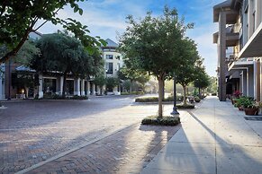 Hotel Indigo Jacksonville-Deerwood Park by IHG