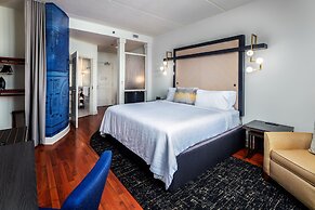 Hotel Indigo Jacksonville-Deerwood Park by IHG