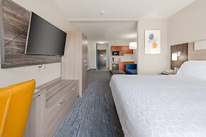 Holiday Inn Express Hotel & Suites Edmonton South by IHG