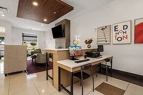 Holiday Inn Express Hotel & Suites Edmonton South by IHG