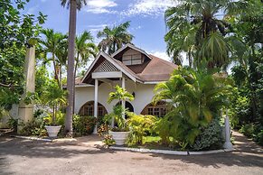 Merrils Beach Resort II