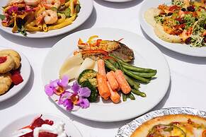 Merrils Beach Resort II