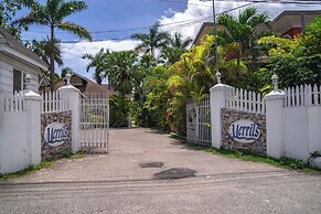 Merrils Beach Resort II