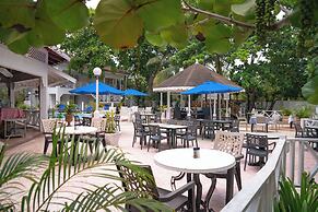 Merrils Beach Resort II