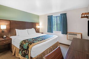 Baymont by Wyndham Keystone Near Mt. Rushmore