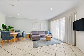Terrigal Sails Serviced Apartments