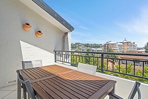 Terrigal Sails Serviced Apartments