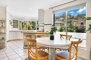 Terrigal Sails Serviced Apartments