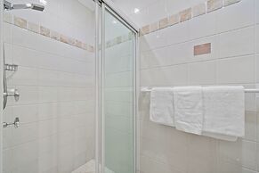 Terrigal Sails Serviced Apartments