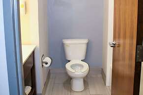 Comfort Inn and Suites Near Lake Guntersville