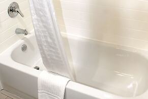 Comfort Inn and Suites Near Lake Guntersville