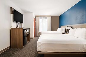 Comfort Suites Columbia Northeast - Fort Jackson