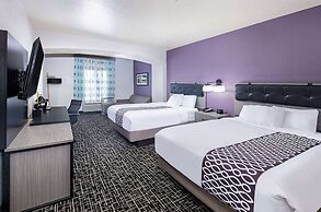 La Quinta Inn & Suites by Wyndham Bowling Green