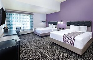 La Quinta Inn & Suites by Wyndham Bowling Green