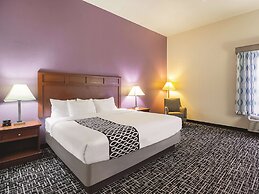 La Quinta Inn & Suites by Wyndham Bowling Green