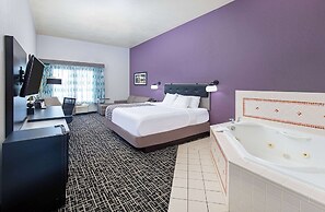 La Quinta Inn & Suites by Wyndham Bowling Green