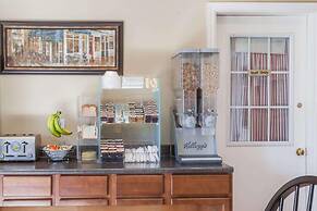 Lincoln Inn Fredericton