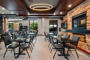 Quality Inn & Suites Levis