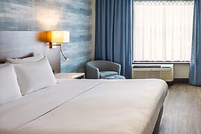 Quality Inn & Suites Levis