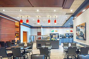 Quality Inn & Suites Levis