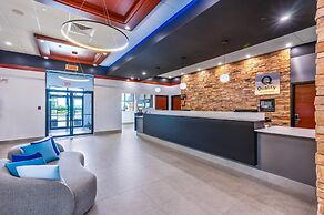 Quality Inn & Suites Levis