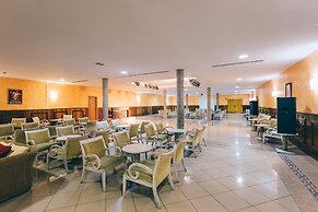 Grand Muthu Golf Plaza Hotel