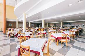 Grand Muthu Golf Plaza Hotel