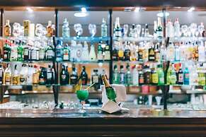 Grand Muthu Golf Plaza Hotel