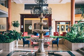 Grand Muthu Golf Plaza Hotel