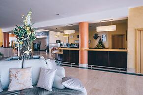 Grand Muthu Golf Plaza Hotel