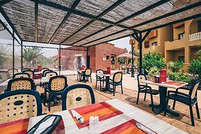 Grand Muthu Golf Plaza Hotel