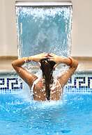 Grand Muthu Golf Plaza Hotel