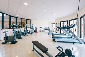 Grand Muthu Golf Plaza Hotel