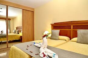 Grand Muthu Golf Plaza Hotel