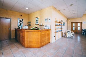 Grand Muthu Golf Plaza Hotel