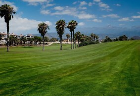 Grand Muthu Golf Plaza Hotel