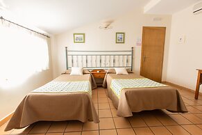 Hostal Apartamentos el Gallo