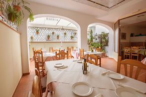 Hostal Apartamentos el Gallo