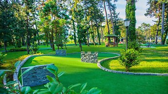 Georgia Palace Hotel & SPA