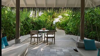 Anantara Dhigu Maldives Resort