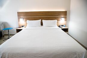 Holiday Inn Express & Suites Knoxville-Farragut by IHG