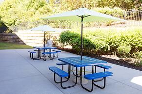 Holiday Inn Express & Suites Knoxville-Farragut by IHG